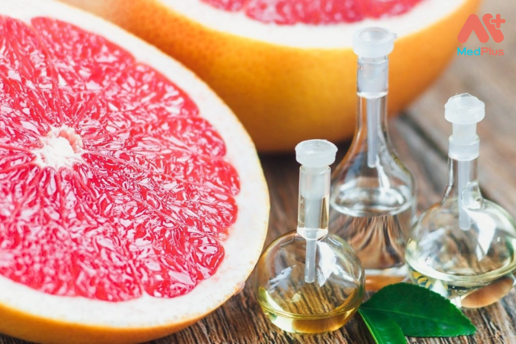 Hướng dẫn cách làm tinh dầu bưởi ngay tại nhà cực đơn giản