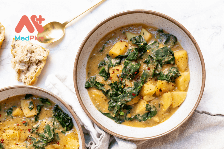 Soup khoai tây cải xoăn giàu dinh dưỡng, tốt cho sức khỏe