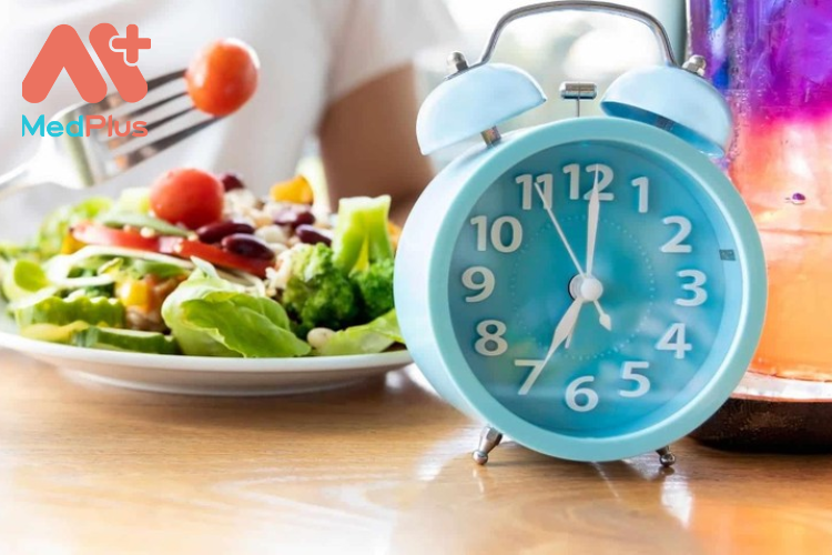 Nhịn ăn gián đoạn ảnh hưởng đến cơ thể và sức khỏe của bạn như thế nào?