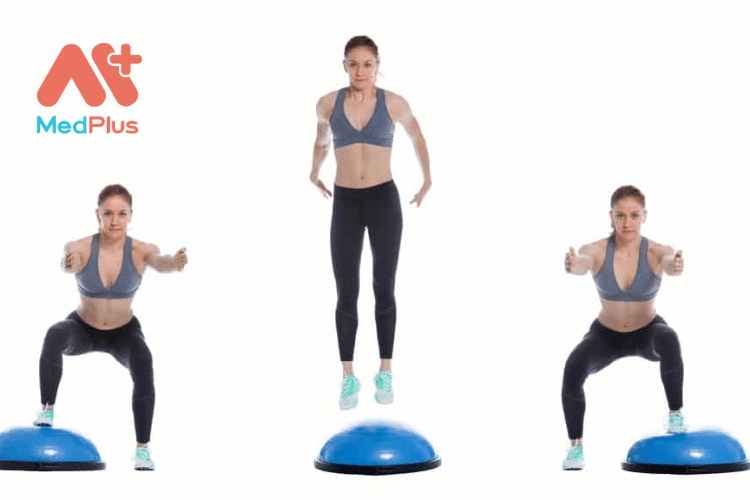 Bài tập BOSU Triple Squats tăng cường sức mạnh cơ thể