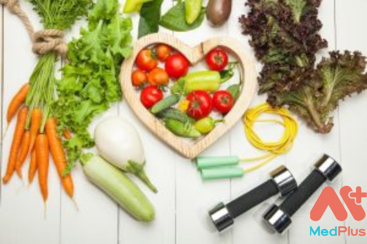 Chế độ ăn uống nhạt: Thực phẩm nên ăn và nên tránh