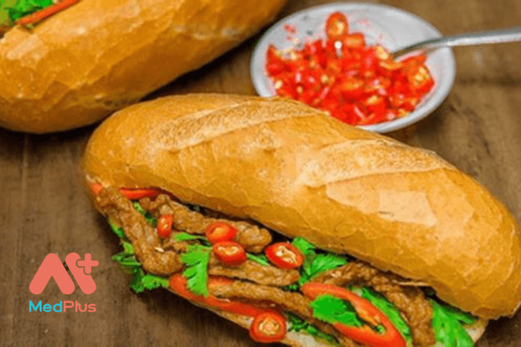 Top các tiệm bánh mì chay Quận 1