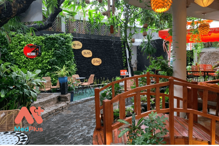 Zenhouse Café & Vegetarian Restaurant đứng đầu trong danh sách nhà hàng chay có khuôn viên mát mẻ tại Sài Gòn